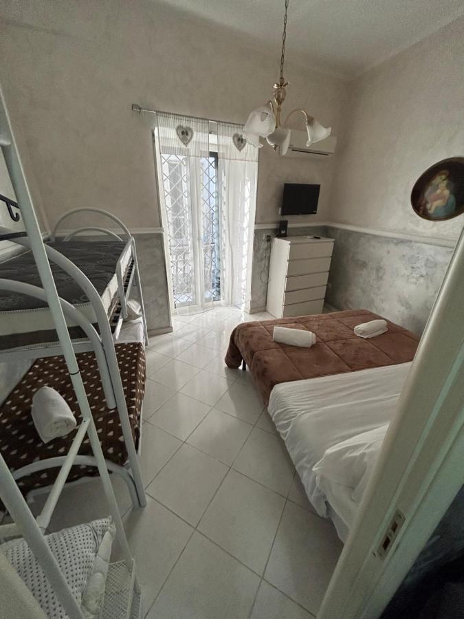 Da Concettina House Apartman Nápoly Kültér fotó